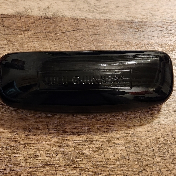 Lulu Guinness Hardshell Eyeglass Case - Picture 6 of 7